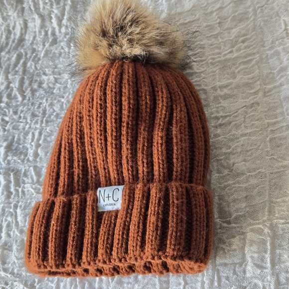 N+C Explorer Faux Fur Pom Women's Beanie Hat Apricot Jam Ski Snowboard Cozy OS - Picture 2 of 4